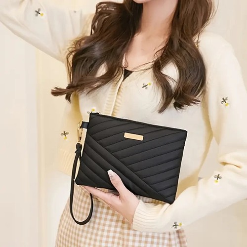 Chic clutchquilted clutch - clutchquilted,
