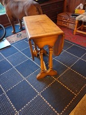 Stunning small drop leaf - stunning,