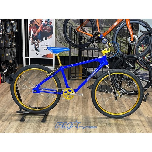 Race inc retro - inc, blue
