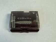 Vintage 1957 Gillette Red Tip Super Speed DE Safety Razor  C4 w/ Case