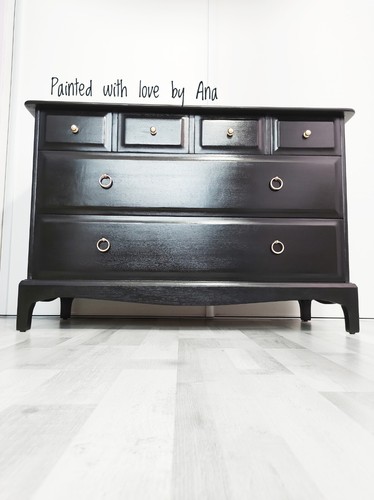 Stag minstrel chest - of, drawers