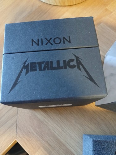Nixon metallica limited - metallica,