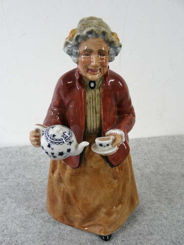 Royal doulton teatime figurine - teatime,