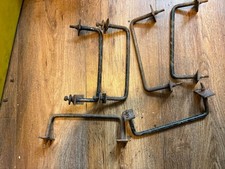Classic Mini Seat Retainer