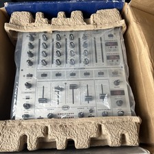 Behringer Djx700 Dj Mixer