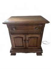 **Rare find** Ethan Allen Classic Manor Traditional Nightstand/Side Table.