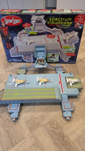Captain scarlet cloudbase - scarlet,