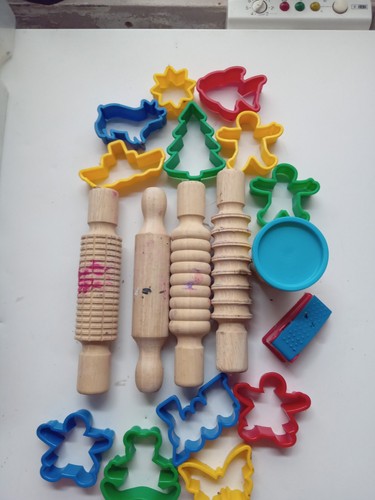 Play dough rolling pins - dough,