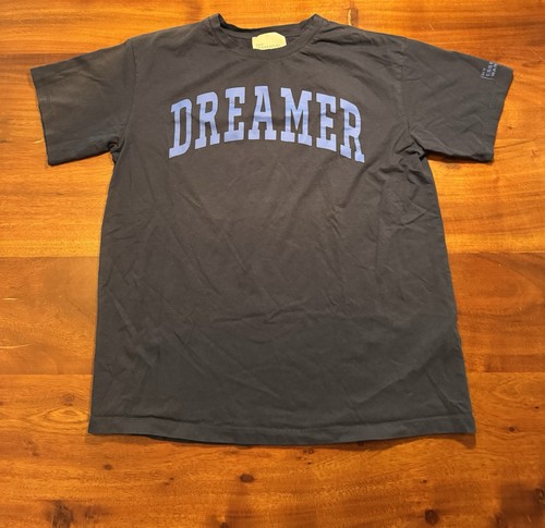 Essential wardrobe - my,