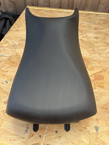 Triumph tiger 1200 heated seat - triumph,