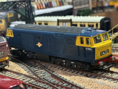 Hornby triang gauge - 00,
