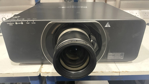 Panasonic dz110x projector - panasonic, pt-dz110x