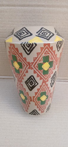 Vintage 1980 studio pottery - studio,
