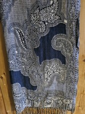 Accesorize Paisley Boho