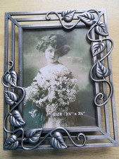 ART NOUVEAU DESIGN PEWTER