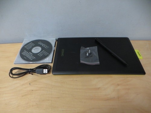 Wacom ctl 470k bamboo - bamboo, and