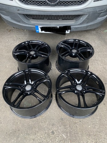 Audi type 42 black - 19",