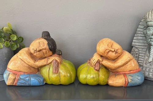 Vtg set hand carved wood - vtg,