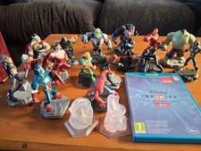 Wii U Disney Infinity 2.0 Avengers Bundle 19 Pieces Figures & disc. Cake Toppers