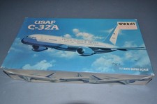 1:144 Minicraft USAF C-32A Plastic Model Kit no 14451