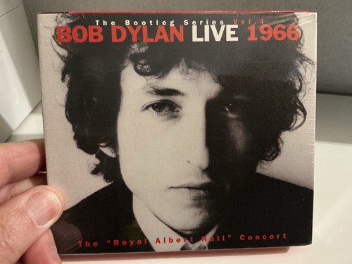 Bob dylan live 1966 bootleg - bob,