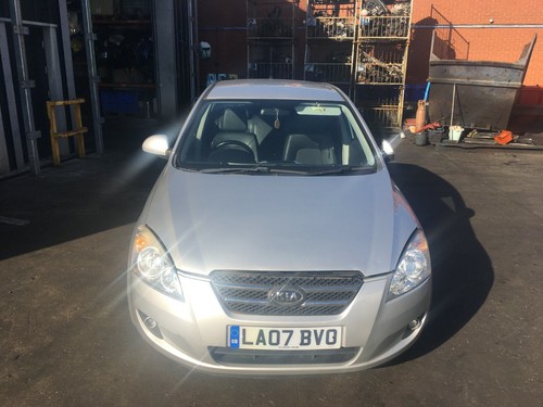 Kia cee ceed crdi 1 - 1, x
