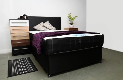 Brand new 4ft6 double - 4ft6, divan