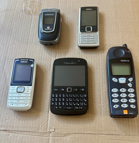 Vintage mobile phones job lot - vintage,