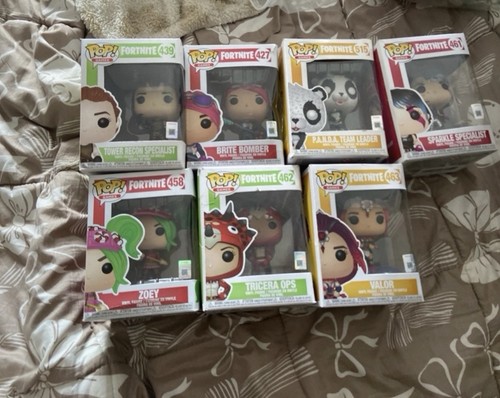 Seven fortnite action figure - seven,