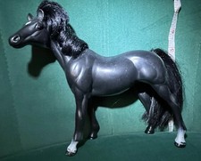 Black Horse Plastic ¿Black