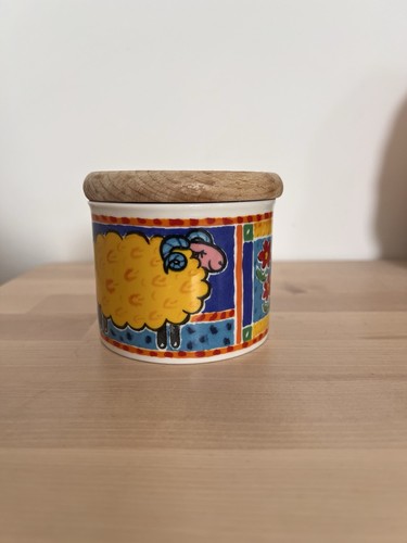 Dunoon farmyard ceramic pot - dunoon,