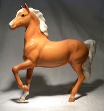 BESWICK PALOMINO  HORSE