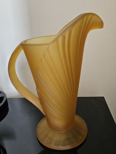 Art deco frosted - deco, amber