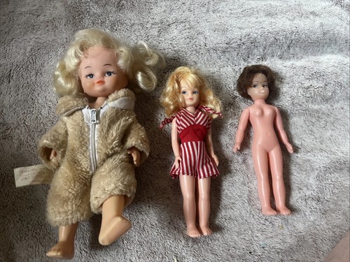 Vintage fashion dolls x3 - fashion,