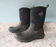 Original MUCK BOOTS. Size
