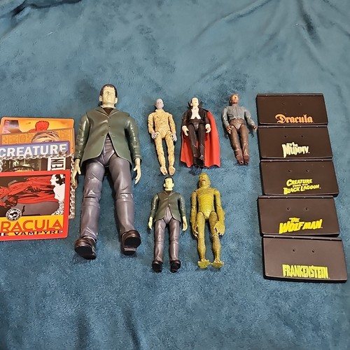 Universal monsters action - universal,