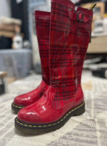 Martens size boots - dr,