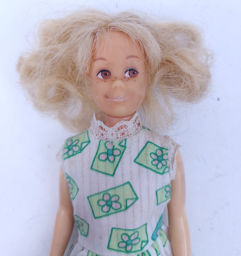 Barbie skooter blonde doll - blonde,