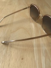 Chloe Genuine Designer Sunglasses Code Choo3 1 s.                 ( no case )￼