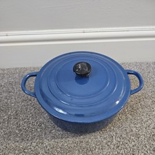Le Creuset Round Blue Cast