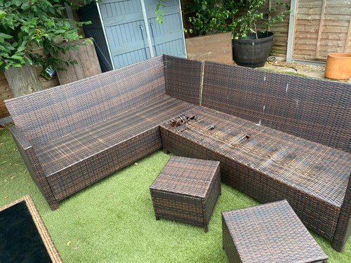 Brown rattan corner garden - brown,