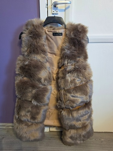 Ladies brown fluffy faux fur - , &