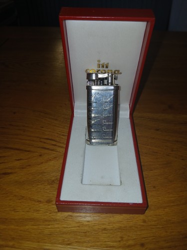 Corona old boy pipe lighter - corona,