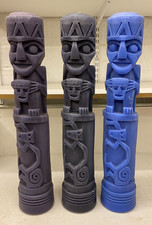 TOTEM POLE NOVELTY GARDEN CANDLE IN A CHOICE OF BLUE, NAVY, MAUVE OR PURPLE