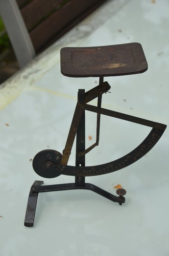 Letter scale antique great - antique,,