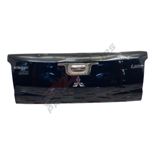 Mitsubishi l200 rear tailgate - l200,