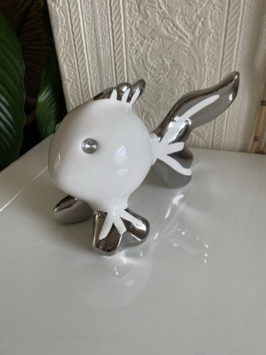 Decorative silver chrome white - silver,