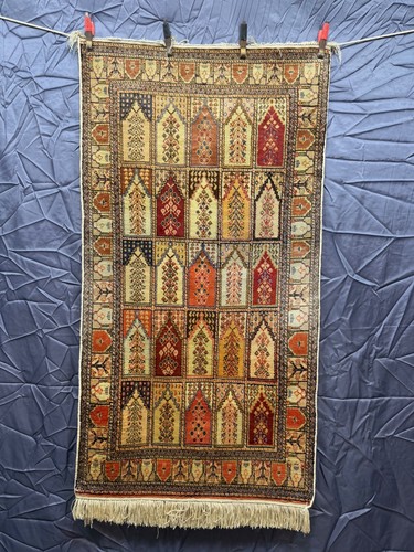 Vintage beautiful hand knotted - vintage,