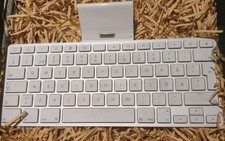 Vintage apple ipad keyboard - vintage,