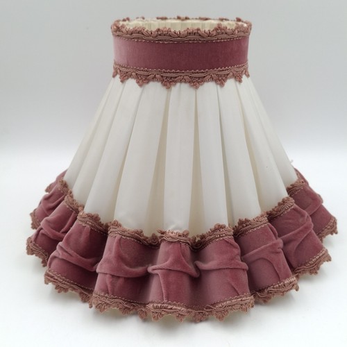 Vintage pink velvet ivory - vintage,
